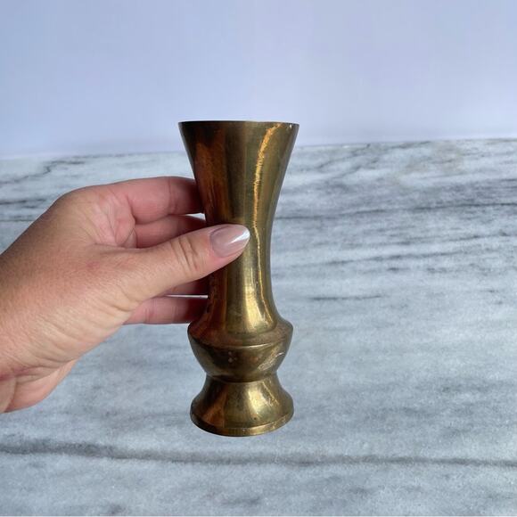 Vintage | Solid Brass Small Vase Made In India Decor Design Gold Metal Shelf - Picture 7 of 7